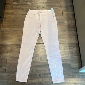 Maurice’s brand new pink jegging